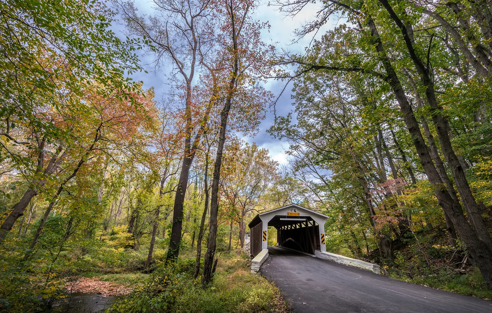 Rustic Old Covered Bridge In The Rural Pennsylvania Countryside
