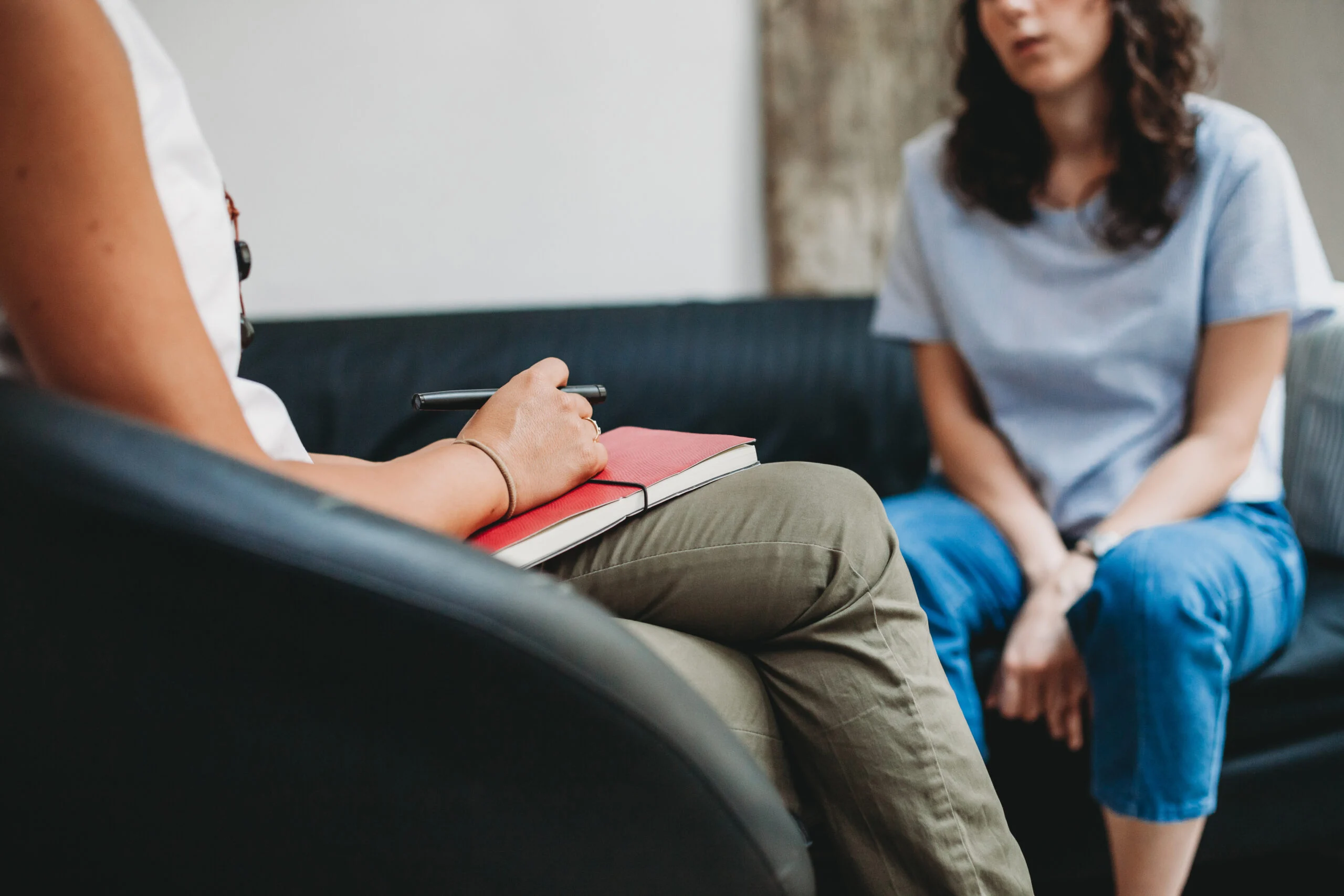psychotherapy-session-woman-talking-to-his-psychologist-in-the-studio-stockpack-gettyimages Psychotherapy session, woman talking to his psychologist in the studio